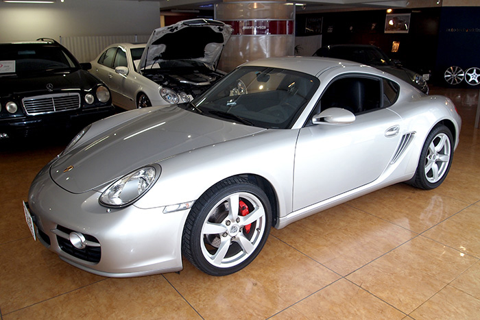 PORSCHE Cayman S